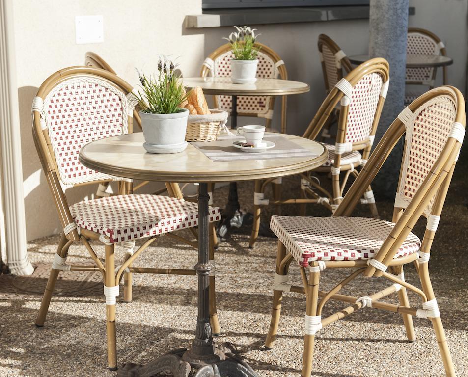 Armony Hotel Bourg-Achard Exterior foto